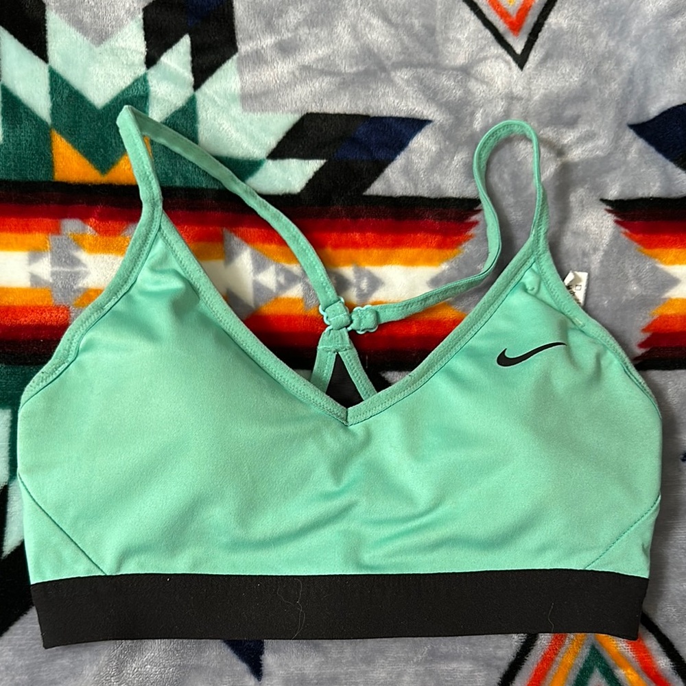 Nike Women's Mint Green Sports Bra
